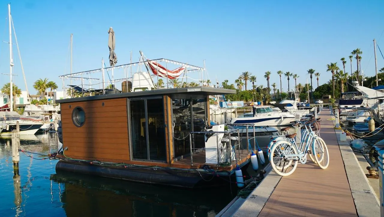La Maison Bateau Sotogrande São Roque Botel